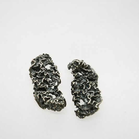925 sterling oxidised silver earrings with the texture from a coraline. Design by Inês Almeida