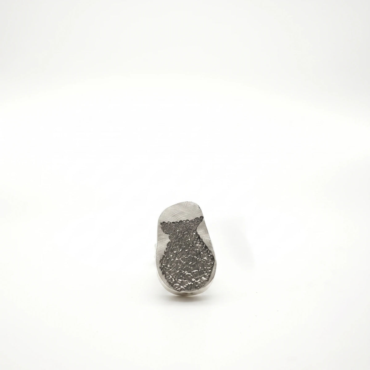 Sterling silver earring featuring a jug motif, front view, by Inês Almeida.